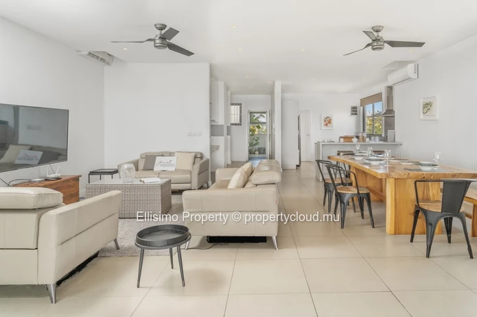 Move-in Ready Penthouse in Trou aux Biches