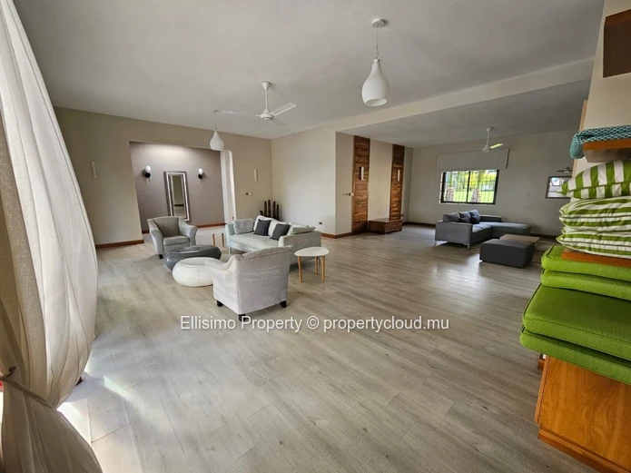 For rent, an exceptional villa