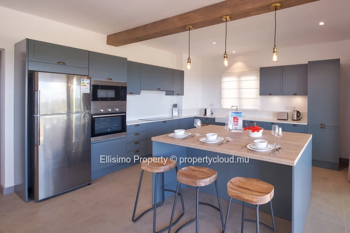 St Antoine – 3-Bedroom Apartment