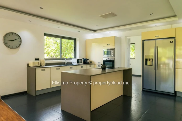 Beautiful 4-Bedroom Villa for Sale