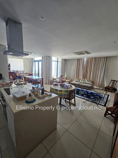 For Rent – 2-Bedroom Apartment with Balcony at La Croisette