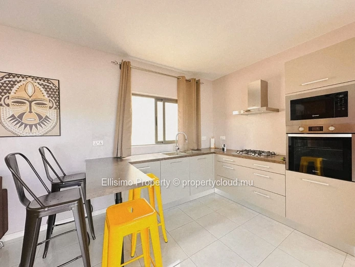 For Sale – Single-Storey 3-Bedroom Villa (1 En Suite) in a Secured Residence